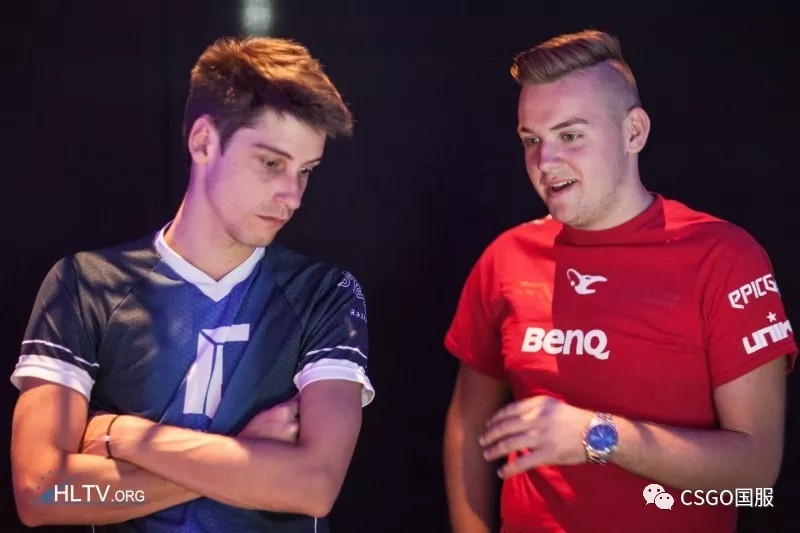 对粉丝与媒 对粉丝与媒